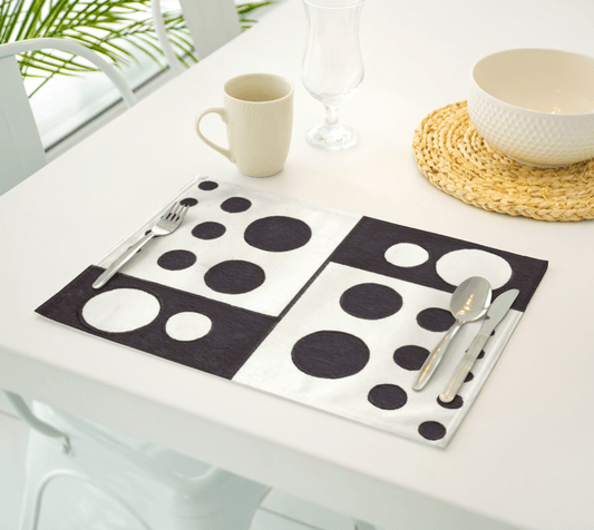 Placemat | Polka Dotted