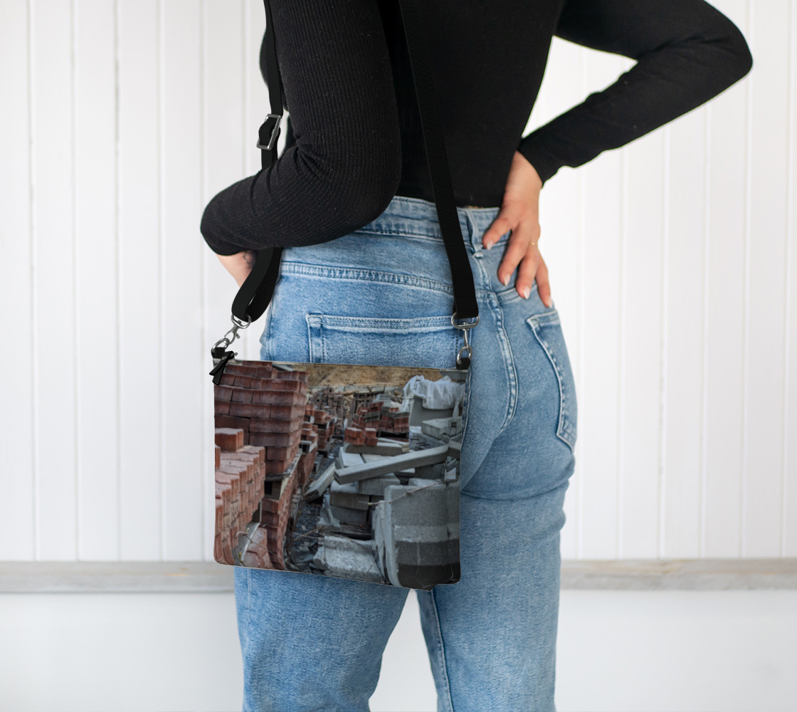 Vegan Leather Crossbody | Brick Yard