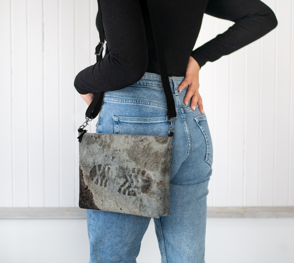 Vegan Leather Crossbody | Footprint